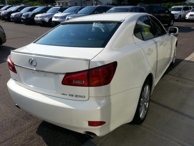 Lexus IS 250 2006 photo 2