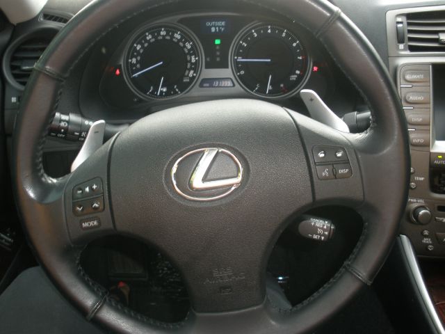 Lexus IS 250 2006 photo 11