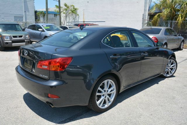 Lexus IS 250 2007 photo 3