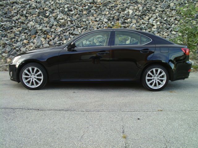 Lexus IS 250 2007 photo 2