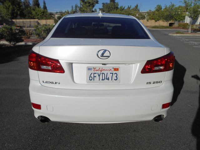 Lexus IS 250 2007 photo 2