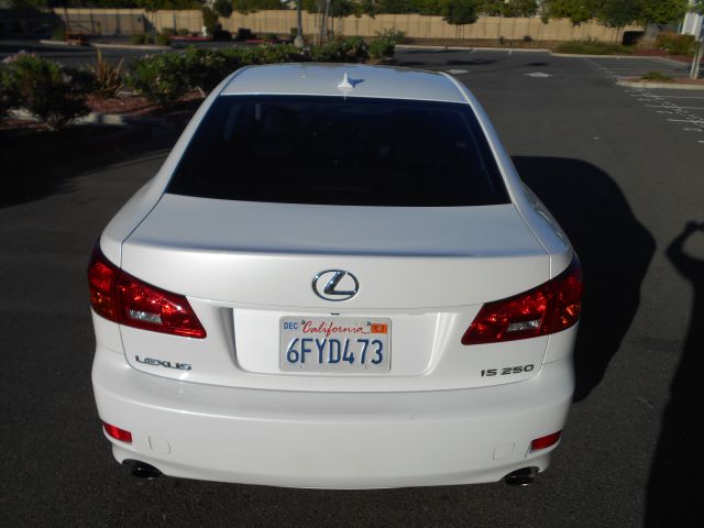 Lexus IS 250 2007 photo 4