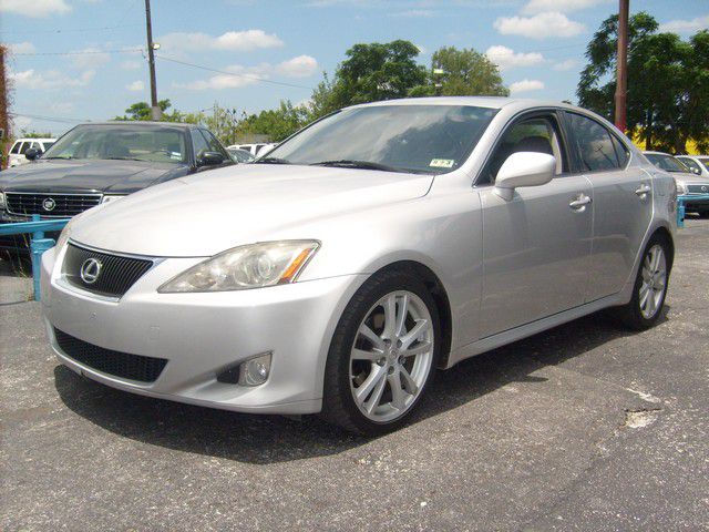 Lexus IS 250 2007 photo 13