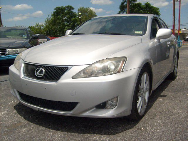 Lexus IS 250 2007 photo 31