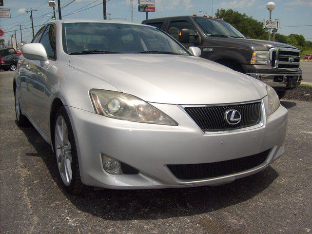 Lexus IS 250 2007 photo 39