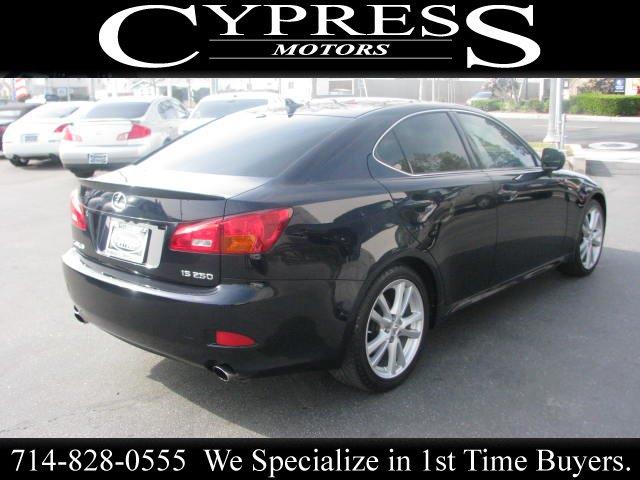 Lexus IS 250 3DR HB AUTO SPEC Sedan