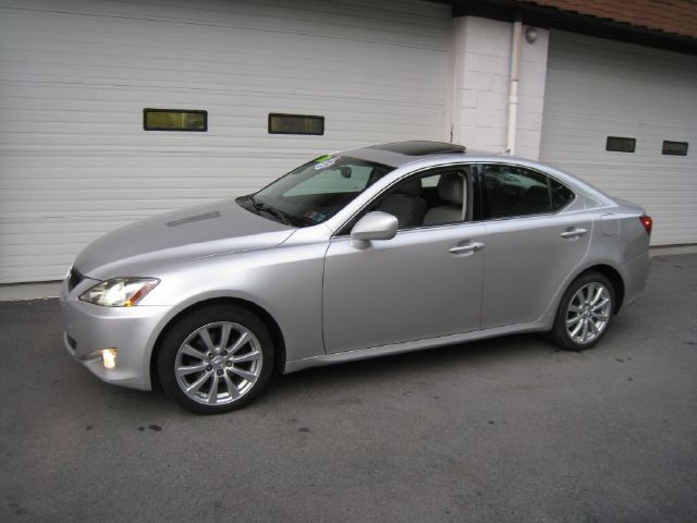 Lexus IS 250 2007 photo 2