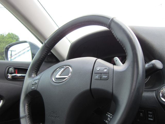 Lexus IS 250 2007 photo 15