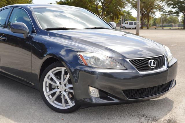 Lexus IS 250 2007 photo 1