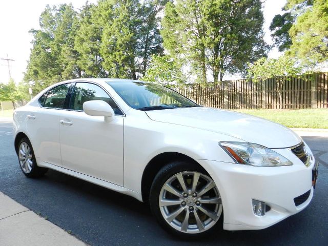 Lexus IS 250 2008 photo 2