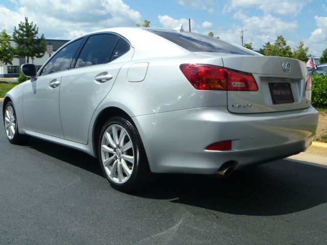 Lexus IS 250 2008 photo 4