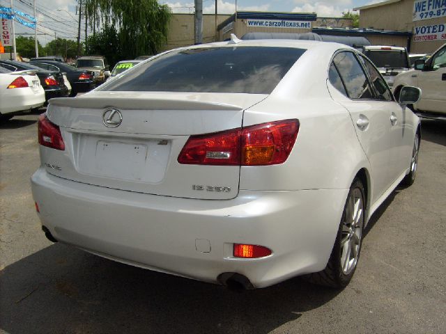 Lexus IS 250 Ext Cab SLE Longbed Sedan