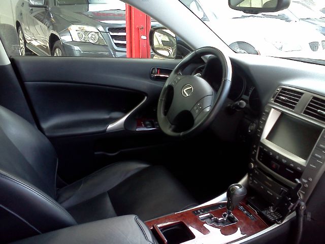 Lexus IS 250 2008 photo 20