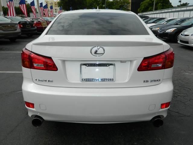 Lexus IS 250 2008 photo 1