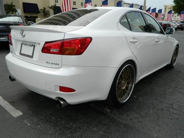 Lexus IS 250 2008 photo 21