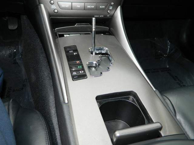 Lexus IS 250 2008 photo 8