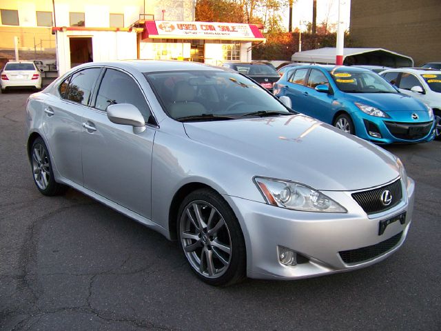 Lexus IS 250 2008 photo 2