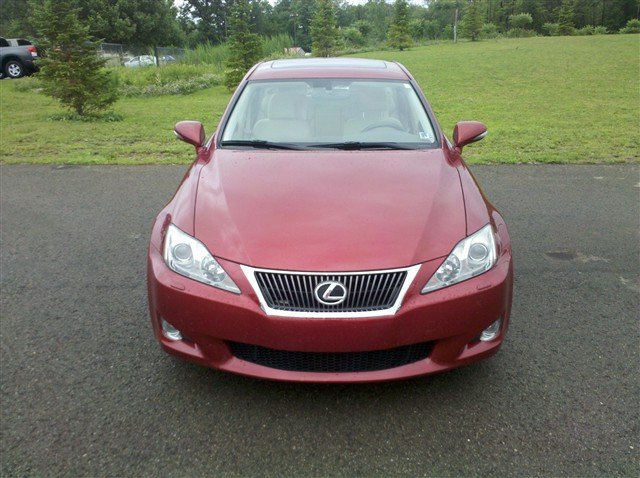 Lexus IS 250 2009 photo 2