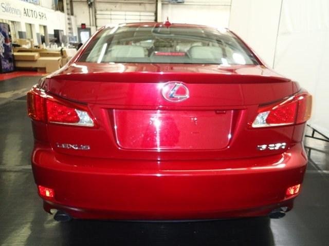 Lexus IS 250 2009 photo 3