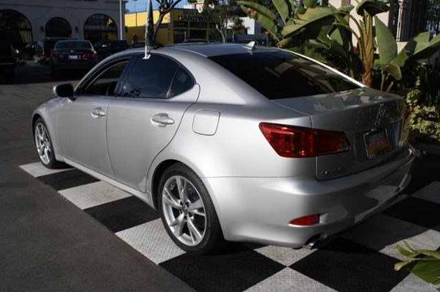 Lexus IS 250 2009 photo 3