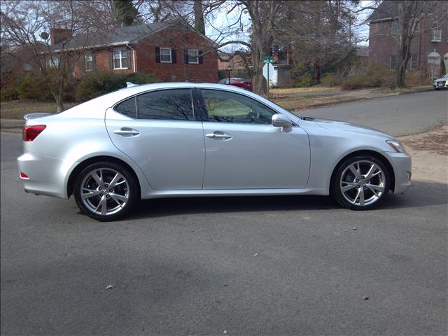 Lexus IS 250 2009 photo 3