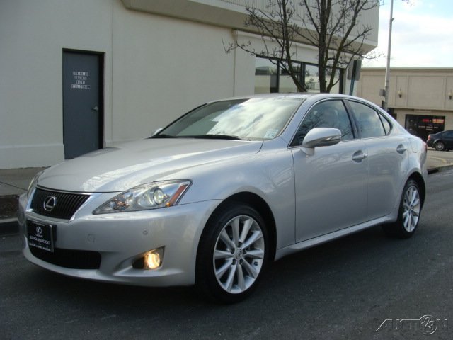 Lexus IS 250 Base Unspecified