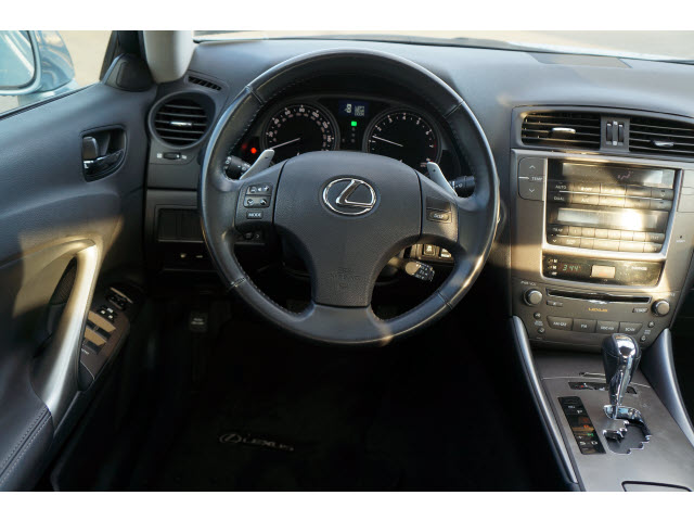 Lexus IS 250 2009 photo 1