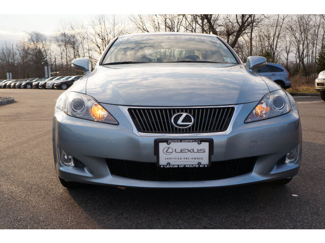 Lexus IS 250 2009 photo 3