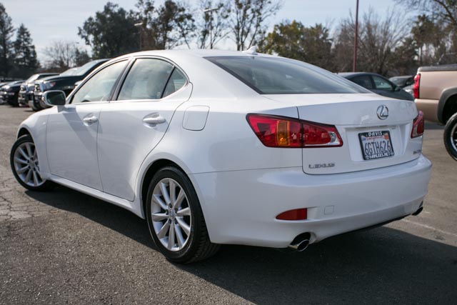 Lexus IS 250 2009 photo 2