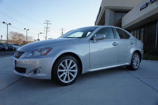 Lexus IS 250 Base Unspecified