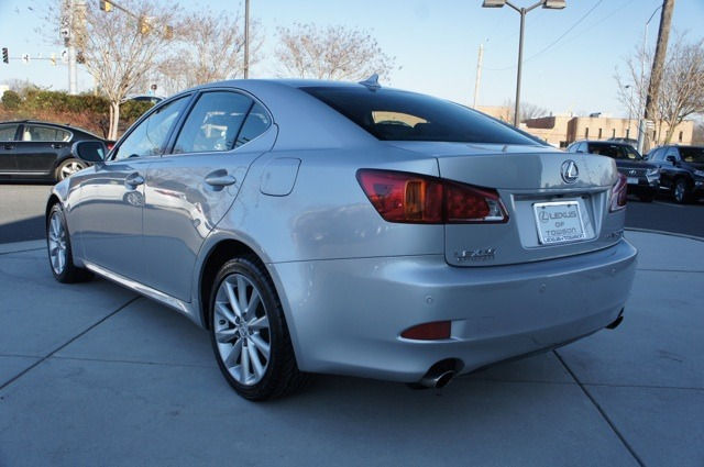 Lexus IS 250 2009 photo 2