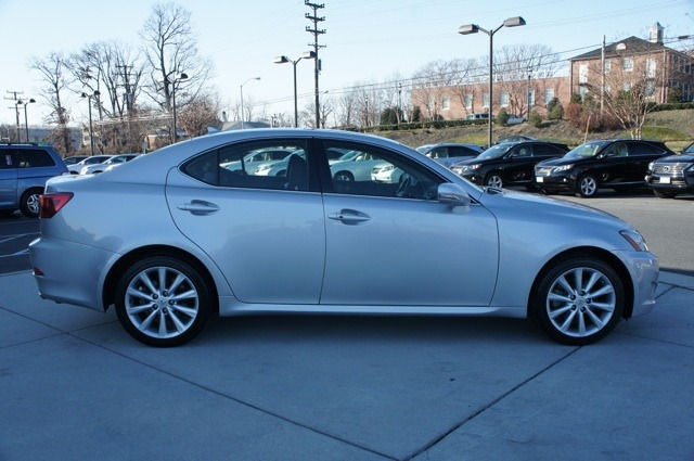 Lexus IS 250 2009 photo 5