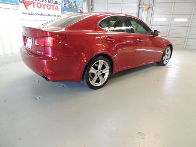 Lexus IS 250 2009 photo 2