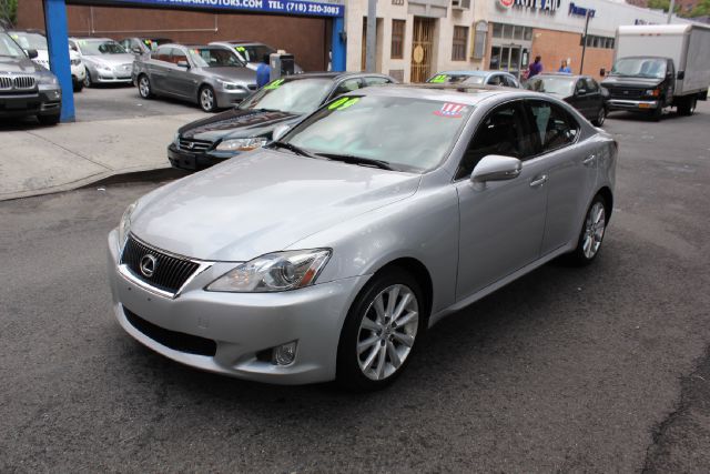 Lexus IS 250 2009 photo 2