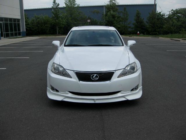 Lexus IS 250 2010 photo 1