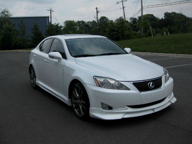 Lexus IS 250 2010 photo 3