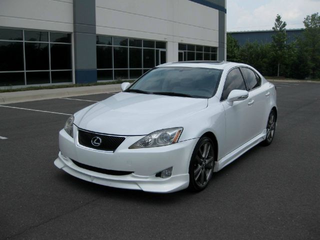 Lexus IS 250 2010 photo 4