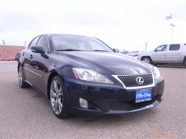 Lexus IS 250 Base Unspecified