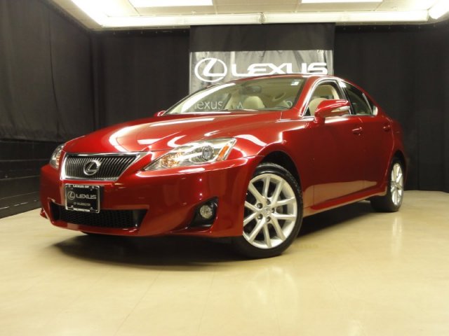 Lexus IS 250 2010 photo 1