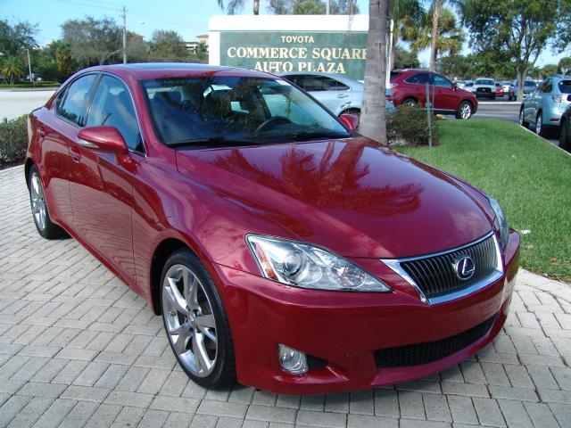 Lexus IS 250 2010 photo 1