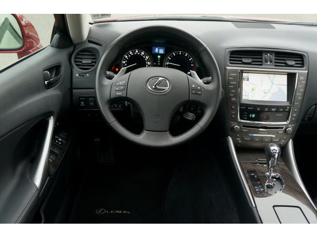 Lexus IS 250 2010 photo 1