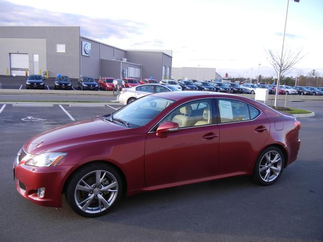 Lexus IS 250 2010 photo 1