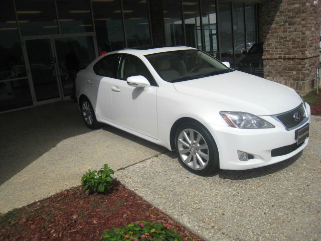 Lexus IS 250 2010 photo 15