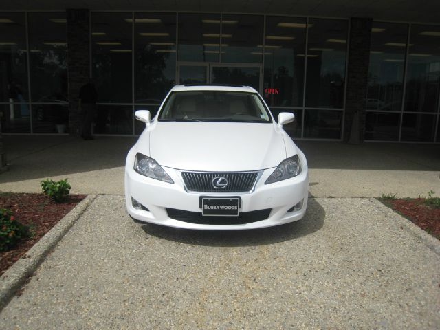 Lexus IS 250 2010 photo 17