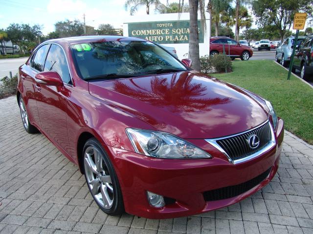 Lexus IS 250 2010 photo 1