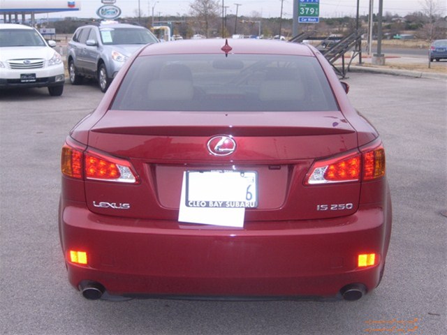 Lexus IS 250 2010 photo 5