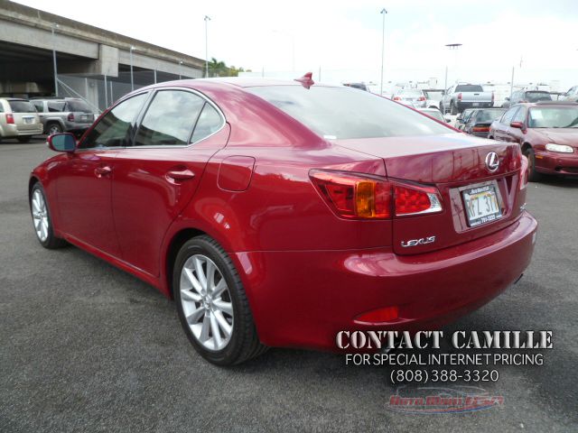 Lexus IS 250 2010 photo 1