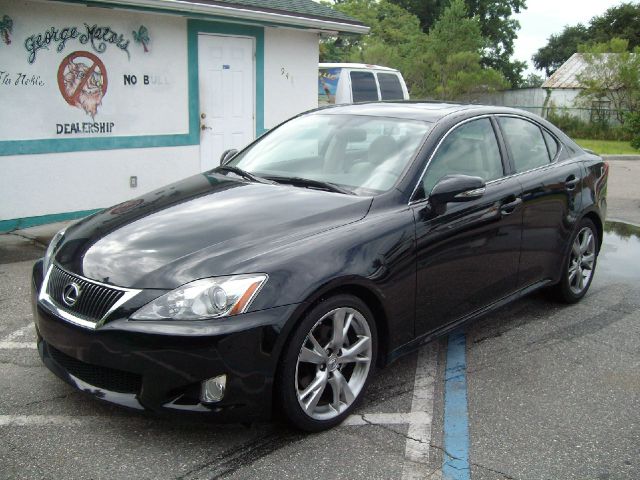 Lexus IS 250 2010 photo 3