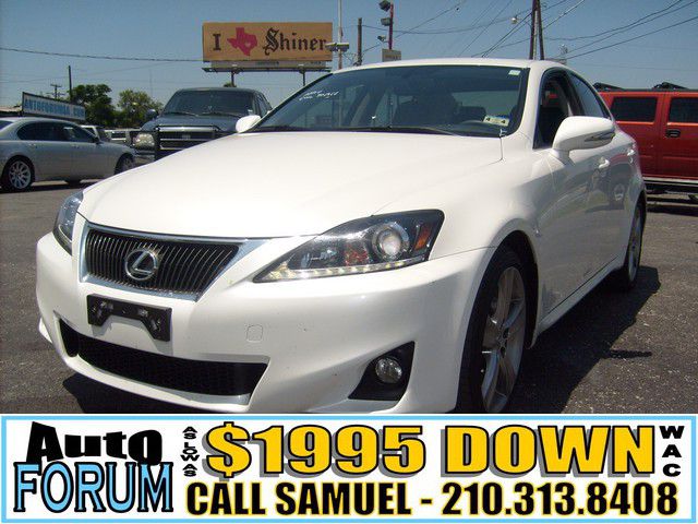 Lexus IS 250 2011 photo 28