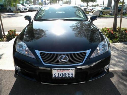 Lexus IS 250C 2010 photo 2